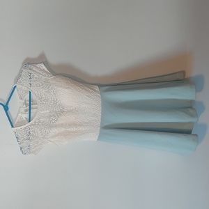 B Darlin Juniors' Bow-Back Colorblocked Dress Light Sage/Ivory 1/2